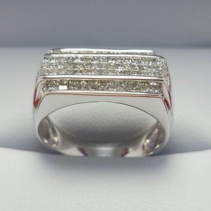 14K White Gold Diamond Ring - 1.25ctw